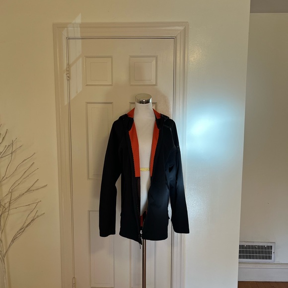 Adidas Inspirational sayings Black orange mesh Running Jacket Small - Picture 1 of 16